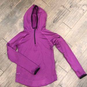 New w/out tags- Nike hooded running top